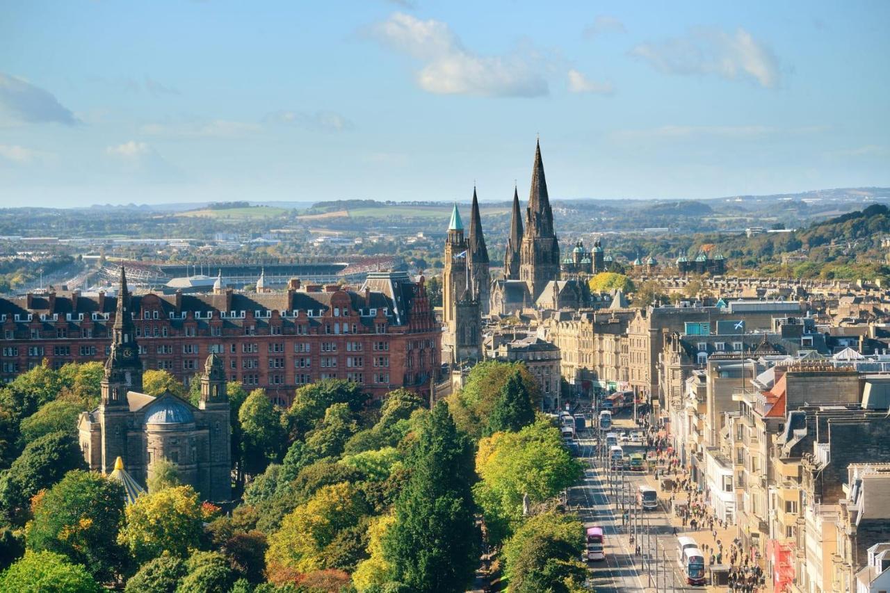 City Centre First Floor Family Suite Edinburgh Exterior photo